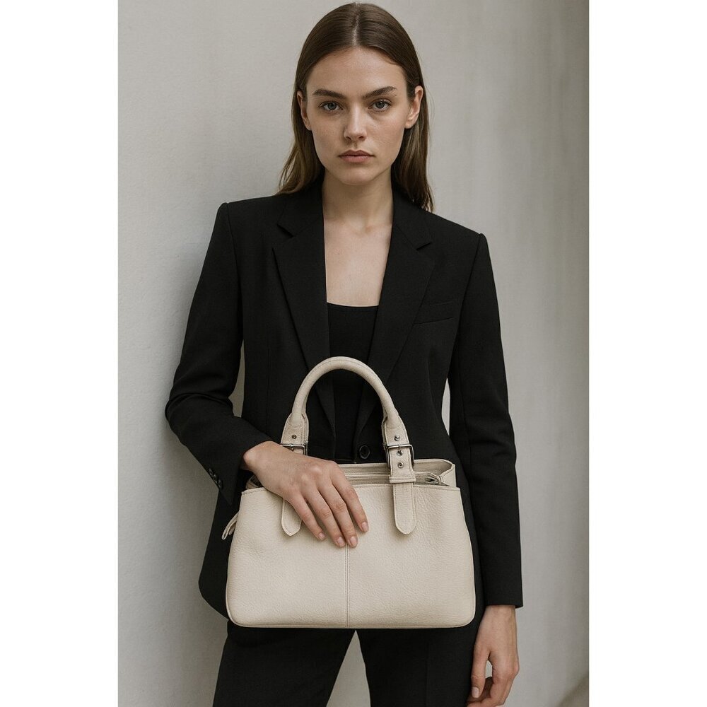 Dooney & Bourke Pebble Leather Satchel Tote Bag Cream Ivory Shoulder Purse